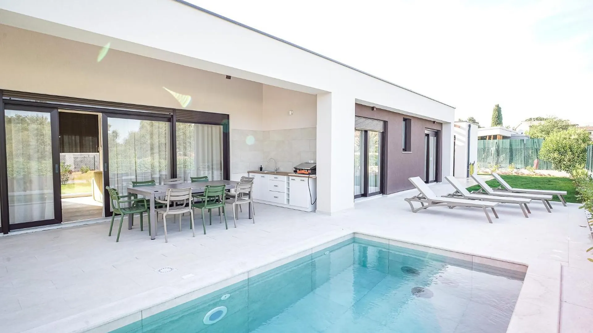 Echo Villa, Istra, Pool/Jacuzzi, Bbq, Pet Friendly Segotici Croatia
